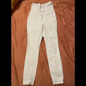 Full Panel Gap White Maternity Jeans Size 4 / 27